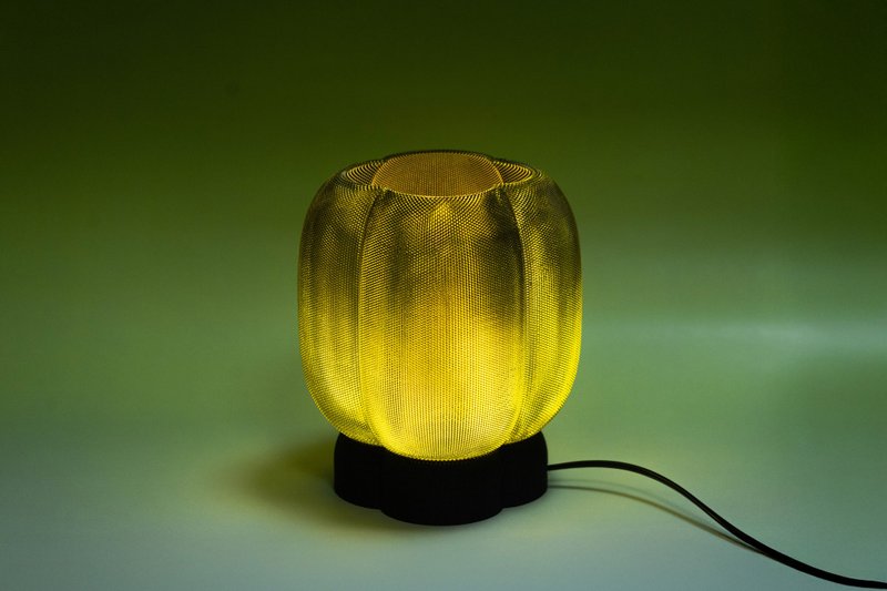 Sansan Table Lamp - 燈具/燈飾 - 塑膠 