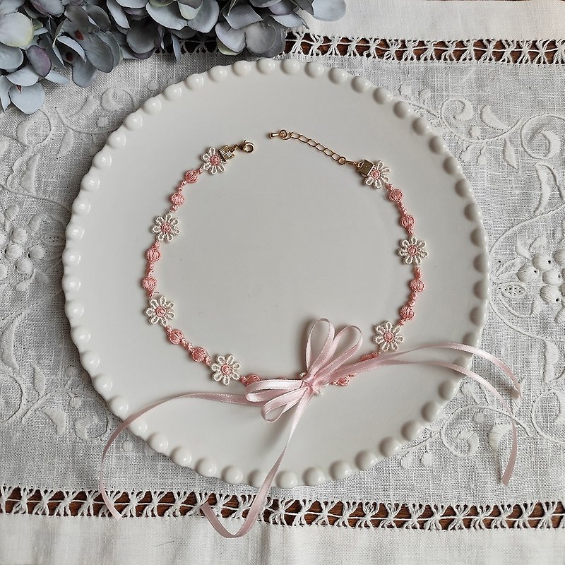 HAN Handmade Pink Chrysanthemum Bow Necklace Sweet Ballet Girl Style Sister Gift - สร้อยติดคอ - เส้นใยสังเคราะห์ 