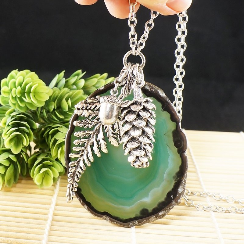 Green Agate Slice Slab Fern Leaf Pine Cone Acorn Forest Pendant Necklace Jewelry - 項鍊 - 半寶石 綠色
