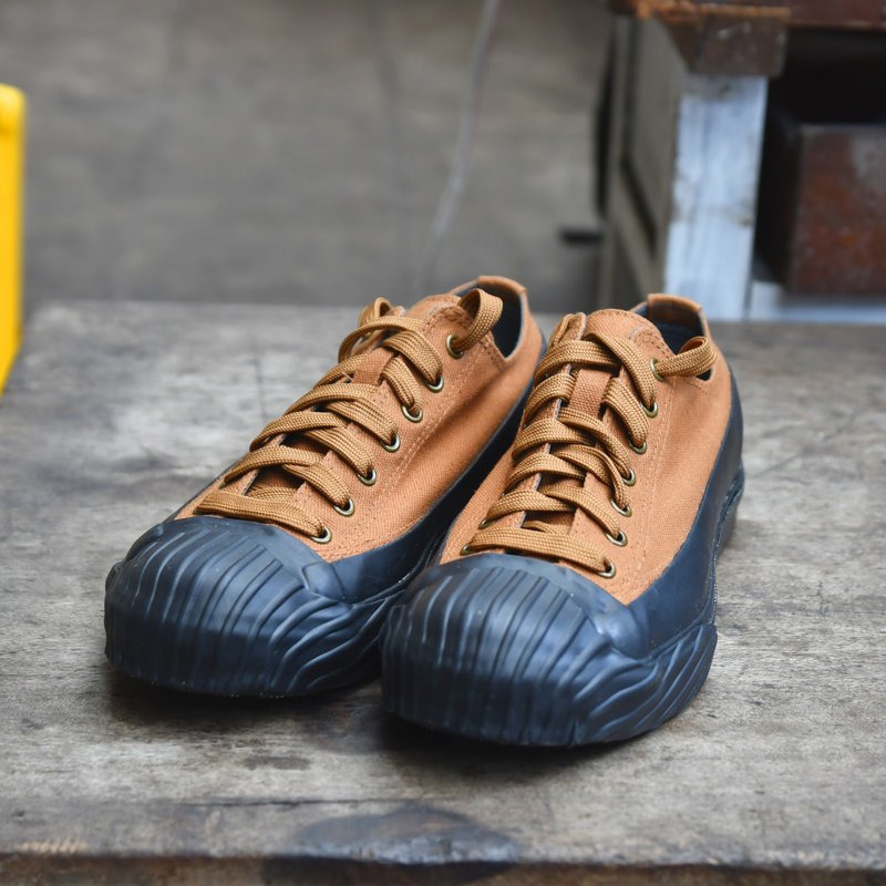 evan+ Brown/couple shoes/multifunctional shoes/casual shoes/waterproof in rainy days/canvas shoes - รองเท้าลำลองผู้หญิง - ผ้าฝ้าย/ผ้าลินิน สีนำ้ตาล