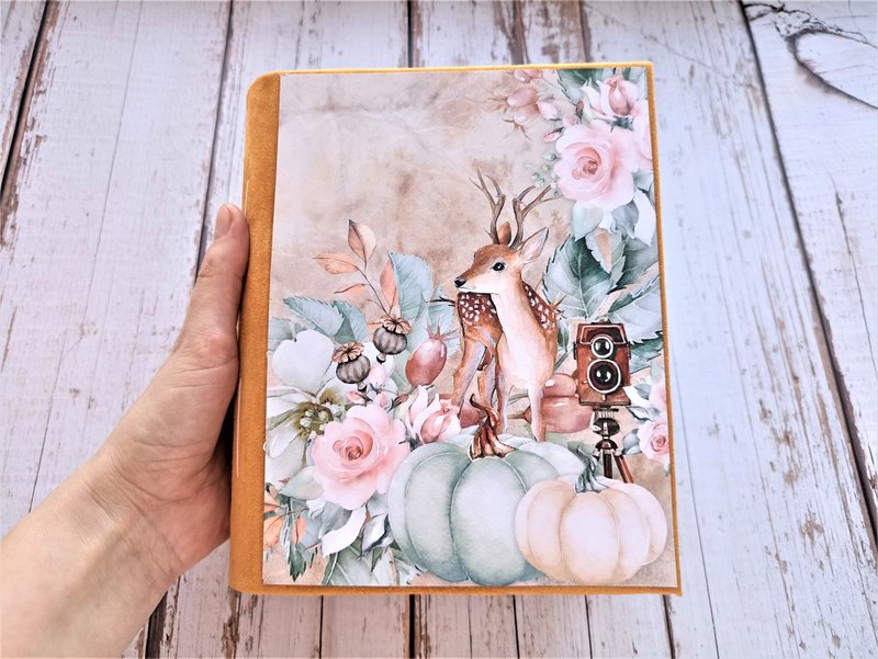 Forest junk journal handmade Botanical junk book for sale Large pumpkin notebook - สมุดบันทึก/สมุดปฏิทิน - กระดาษ สีส้ม