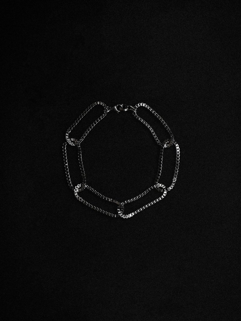 YARD YARN — Hana Bracelet - 手鍊/手環 - 不鏽鋼 銀色