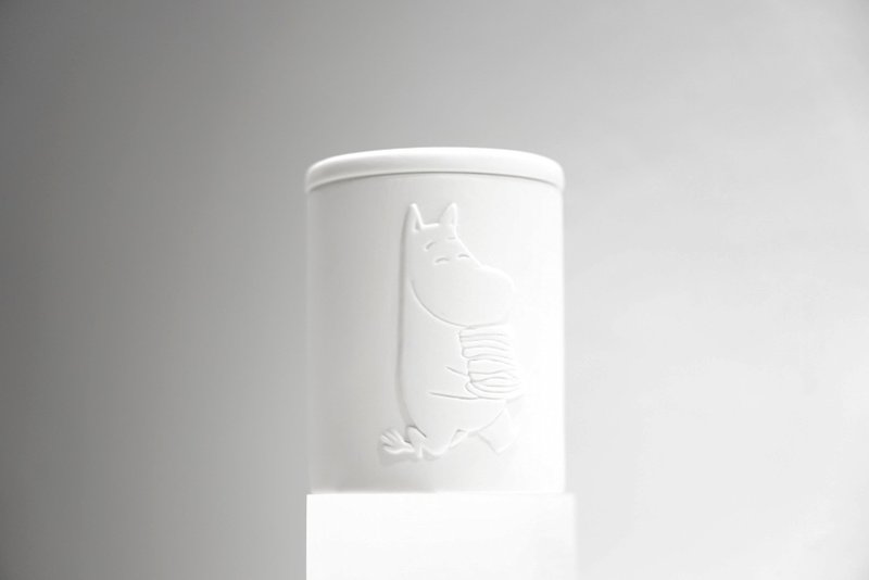Moomin Forest Bisque Fired Ceramic Scented Candle 200g — Authorized by Moomin Finland - เทียน/เชิงเทียน - เครื่องลายคราม ขาว