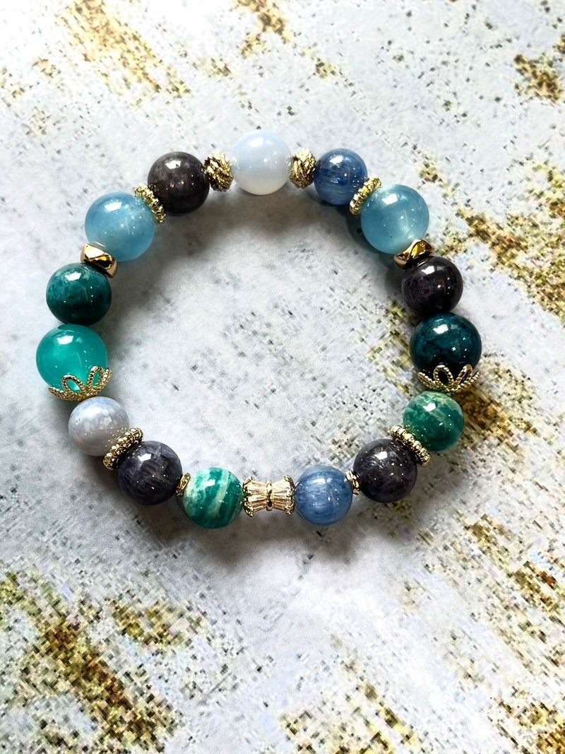 Customized crystal mineral bracelet, aquamarine, amazonite , blue, phosphorus, blood drops, cordylate - Bracelets - Stone 