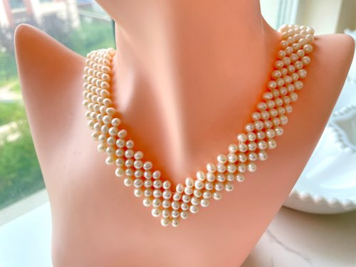 美品 淡水真珠 パール シルバー金具 ネックレス 編み込み デザイン シルバー 秩序の美しさ 天然淡水パール重工業立体編み込みネックレス