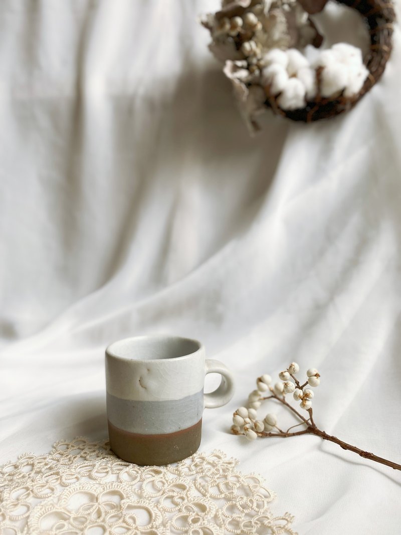 [Good Day Fetish] Handmade ceramic glazed three-layer coffee cup mug - Mugs - Pottery Multicolor