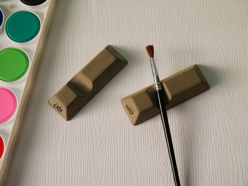Chocolate shaped pen holder   Cement/ pen holder / pen holder / pen rest - Pen & Pencil Holders - Cement Gray