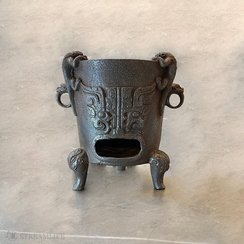 Taotie cast iron tea stove - Teapots & Teacups - Other Metals Brown