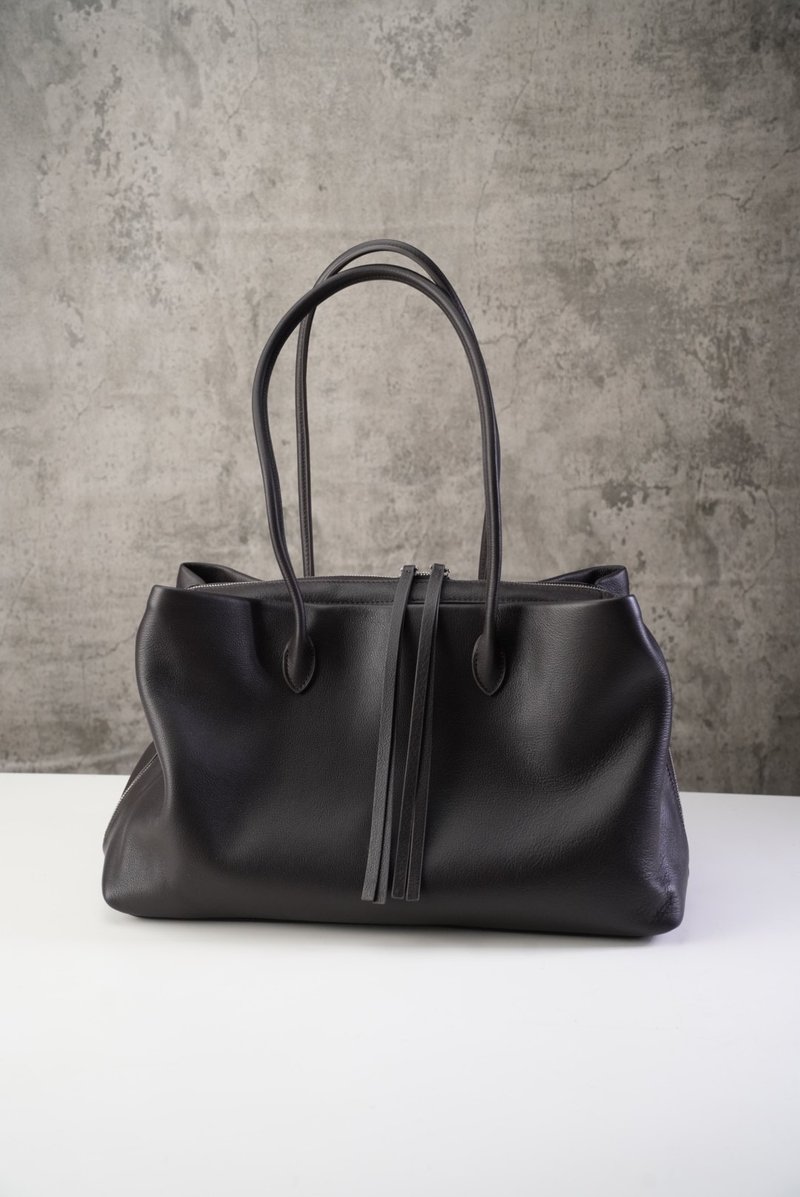 獨立設計師 大容量托特包手提包 進口納帕小牛皮 - 手提包/手提袋 - 真皮 