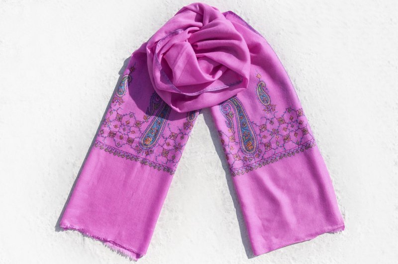 喀什米爾Cashmere/羊絨圍巾/純羊毛圍巾披巾/戒指絨披肩 聖誕節禮物 交換禮物 母親節 父親節-刺繡花朵 - 圍巾/披肩 - 羊毛 多色