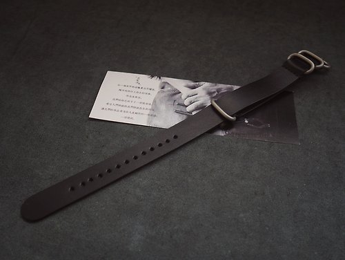 皮俠客PXK手工皮具 純手工牛皮黑色NATO錶帶 水鬼軍錶適用 顏色款式可客製化 可刻字