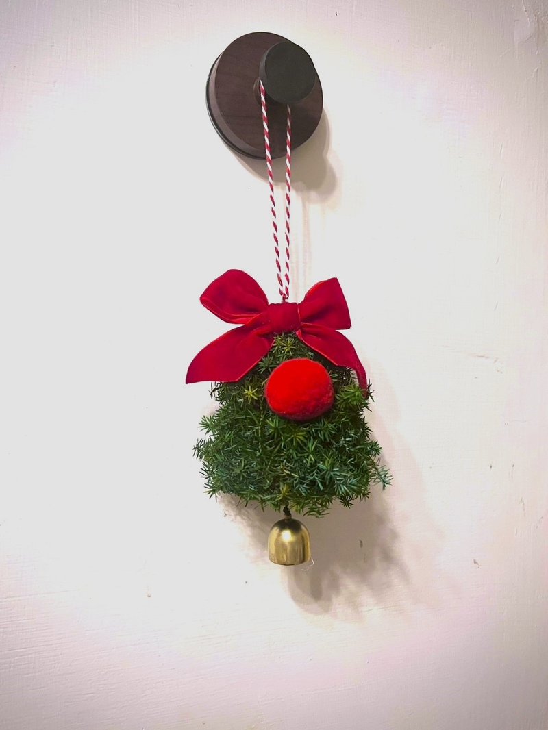 Santa Claus Ornament | Christmas Tree, Mini Christmas Tree, Dried Flowers, Pinecone, Christmas Wreath, Secret Santa Gift - Dried Flowers & Bouquets - Plants & Flowers 