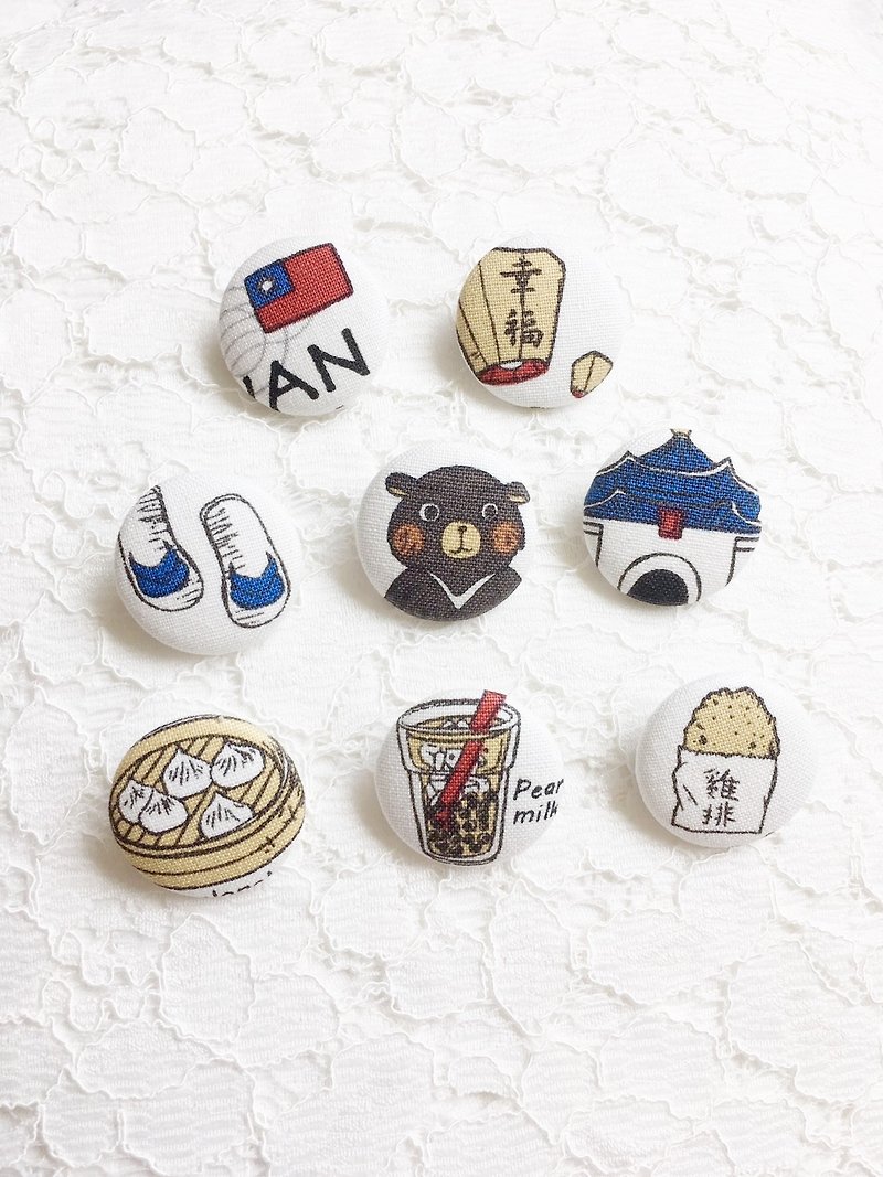Hand made good gift Shiba Inu / 3cm pin badge badge a total of 9 optional - เข็มกลัด/พิน - ผ้าฝ้าย/ผ้าลินิน 