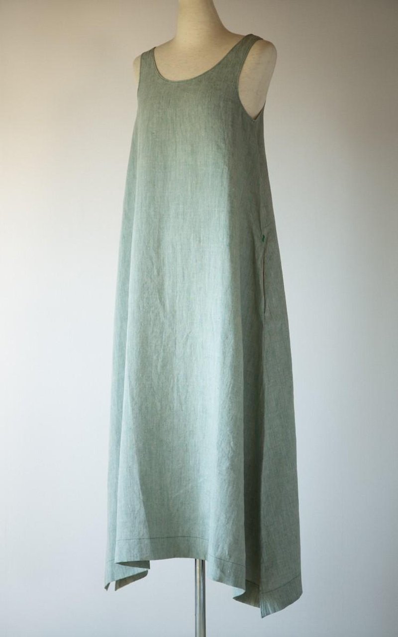 リネンワンピース（中厚地リネンシャンブレー・グリーン） - 洋裝/連身裙 - 棉．麻 綠色