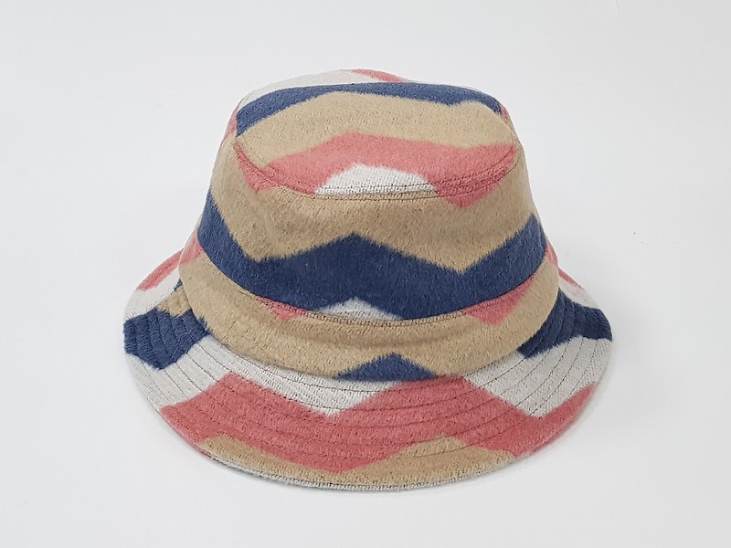 英式圓盤紳士帽- 四色趣味折線(粉/白/藍/褐)#限量#秋冬#禮物 - 帽子 - 其他材質 多色