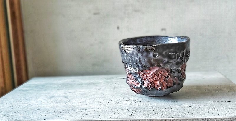 Glazed Holding Cup - Other Furniture - Pottery Black