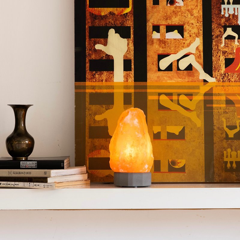ONELIVINGS LOFT Edition PILAR Himalayan Salt Lamp – WONDER (2-3 KG) - Lighting - Cement Black