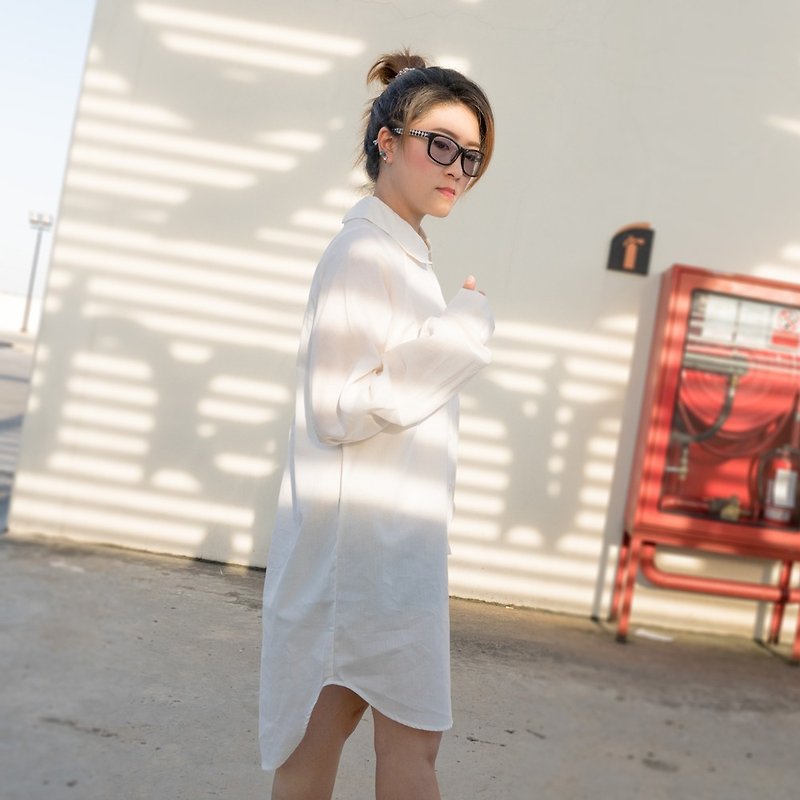 ⚡️ Clean N’ Nice - เสื้อเชิ้ตผู้หญิง - ผ้าฝ้าย/ผ้าลินิน ขาว