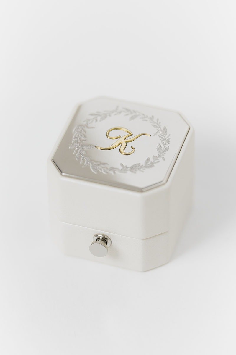 Leather Ring Box - OCTAGON LOCK GRAND - Handmade Monogram Vintage Style Proposal - แหวนทั่วไป - หนังแท้ ขาว