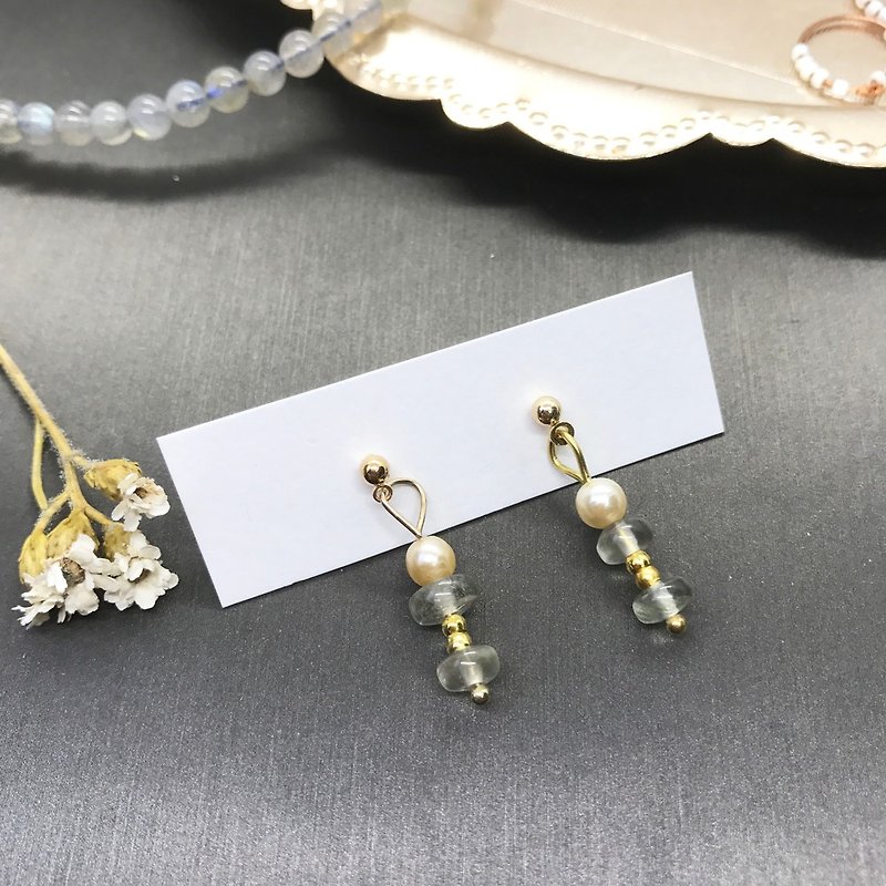 Green hair imitation pearl series temperament earrings jewelry - Earrings & Clip-ons - Gemstone Multicolor