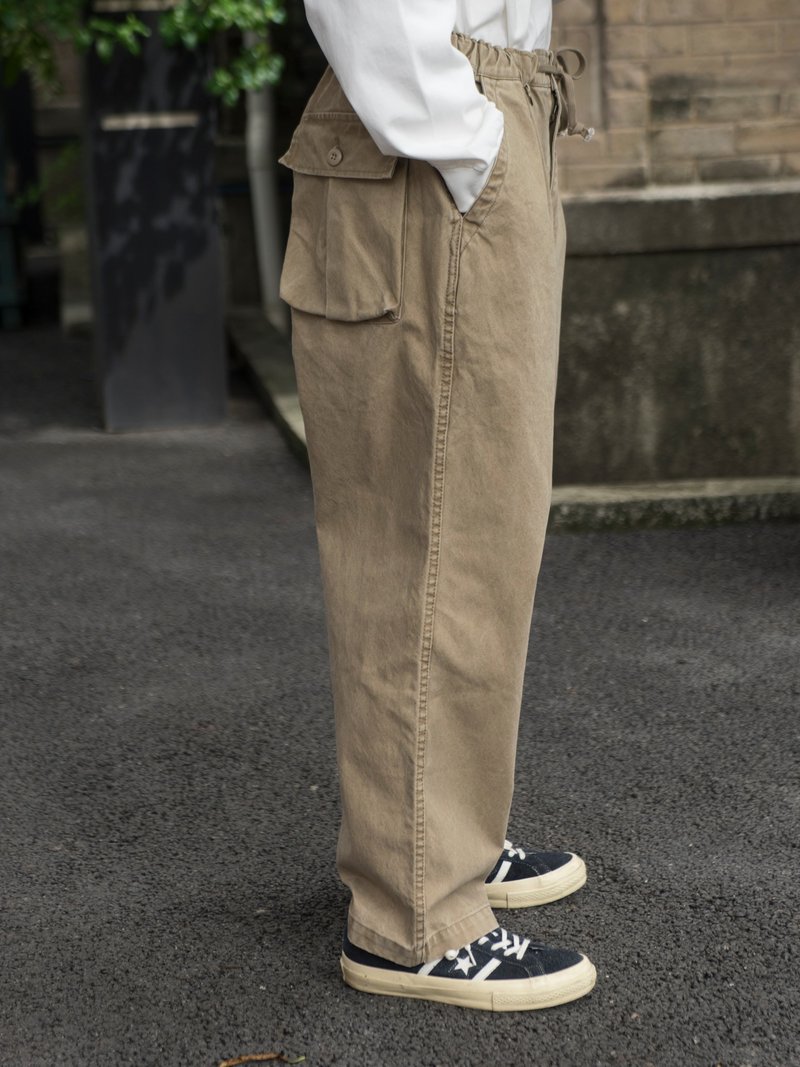 Pants 重磅洗水卡其工裝休閒褲 日系復古多袋設計造舊軍褲Vintage - 男長褲/休閒褲 - 棉．麻 卡其色