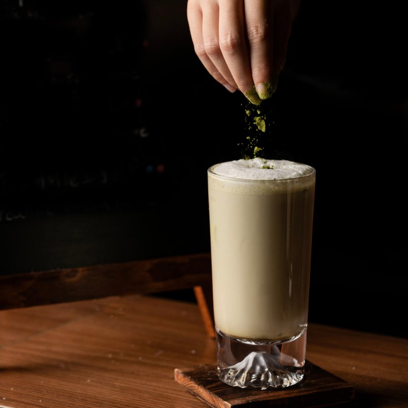 Mitty Latte: Oolong Green Tea  Hot or Cold, Sugar-Free Office Beverage. Refresh - Tea - Other Materials 