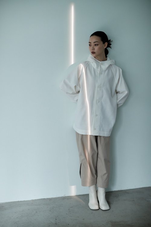 fuyue 甫月 拉克蘭袖連帽襯衫