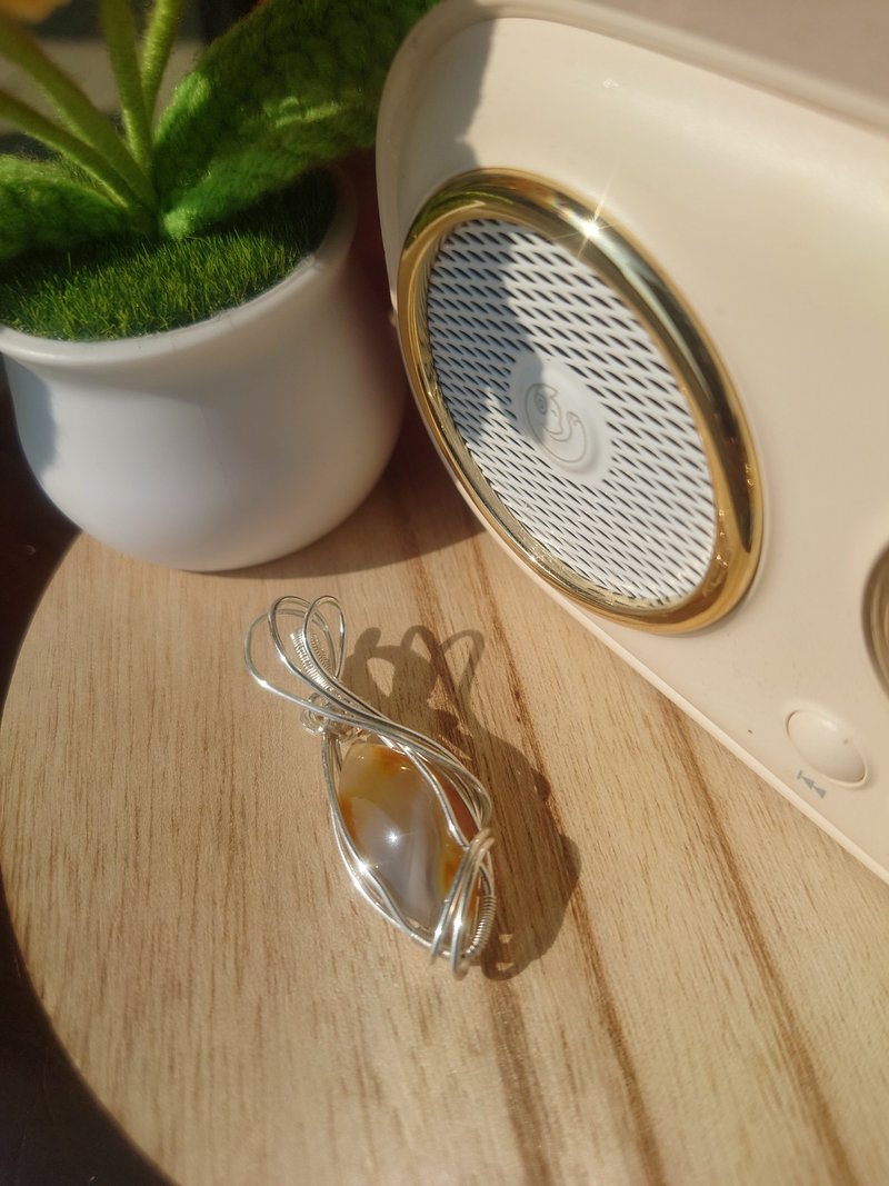 晨曦之舞  天然瑪瑙純手工線繞吊飾 - 項鍊 - 水晶 咖啡色