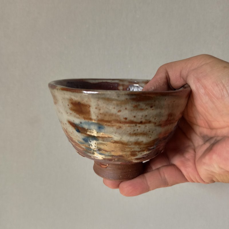 Shino glaze tea bowl Chen Xuanheng hand-made dazzling tea bowl - Teapots & Teacups - Pottery Multicolor