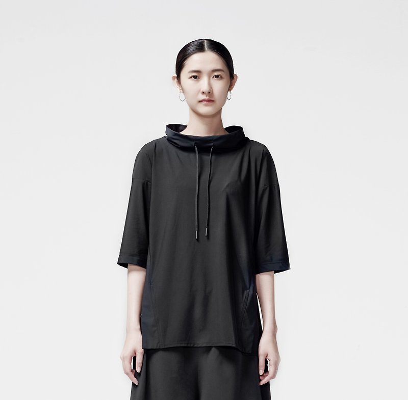 TRAN - high-necked jacket Drawstring - Women's Tops - Polyester Black