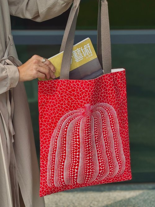 草間彌生 美術館限定 赤いかぼちゃ トートバッグ - ショップ