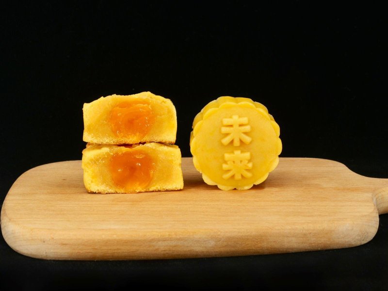 [Pre-order] Future Mooncakes-Custard Series-Liquid Salted Egg Yolk Mooncakes-Self Pickup - เค้กและของหวาน - อาหารสด 