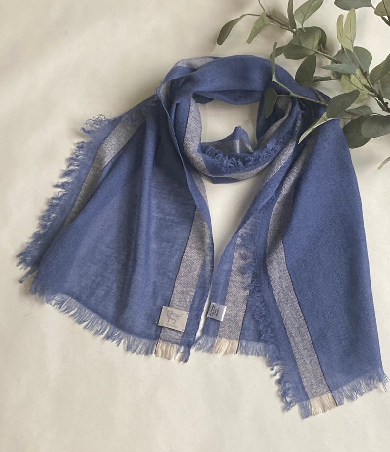 Hand woven Cashmere gauze muffler - Scarves - Wool Blue