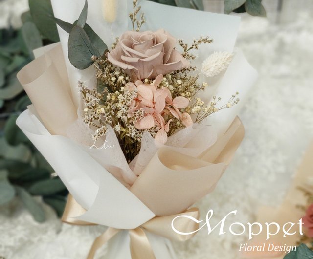 Velvet Baby Pink Immortal Rose Lover Bouquet with Card Bag - Shop esflower  Dried Flowers & Bouquets - Pinkoi