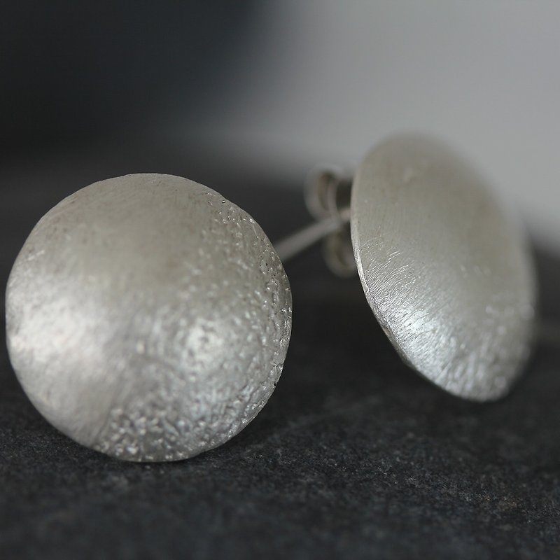 Textured silver full circle concave studs (E0183) - ต่างหู - เงิน สีเงิน