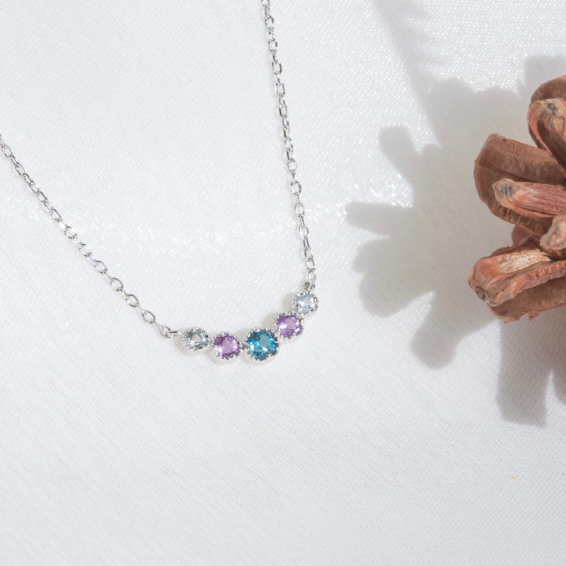 紫水晶 倫敦藍 藍托帕石925純銀微笑排鑽設計項鍊 鎖骨鍊 - 項鍊 - 水晶 銀色