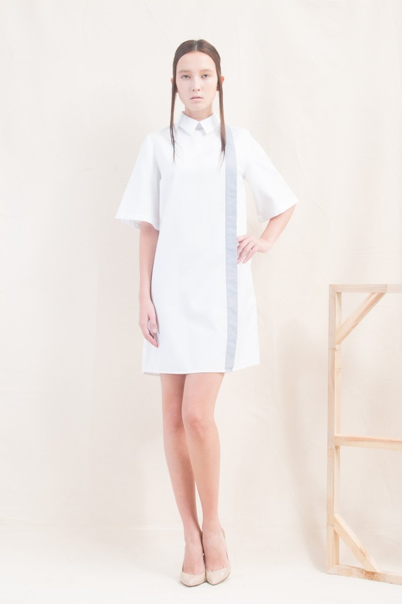 MINIMALIST WHITE DRESS - 洋裝/連身裙 - 棉．麻 白色