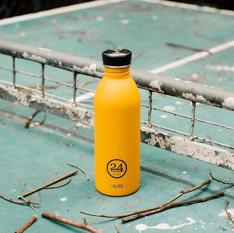 24Bottles - Urban Bottle Safari Khaki (Stone 磨砂) - 重量只有100g的不銹鋼水瓶 - 水壺/水瓶 - 其他金屬 黃色
