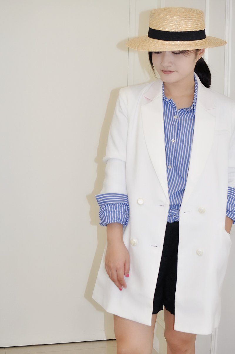 Flat 135 X Taiwan Designer Series Pure White Breathable Comfortable Fabric Blazer - Women's Blazers & Trench Coats - Polyester White