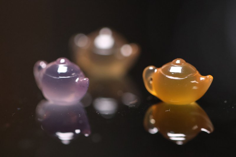 Lucky Pot 小茶壺 | 雕刻件 - 其他 - 玉石 多色
