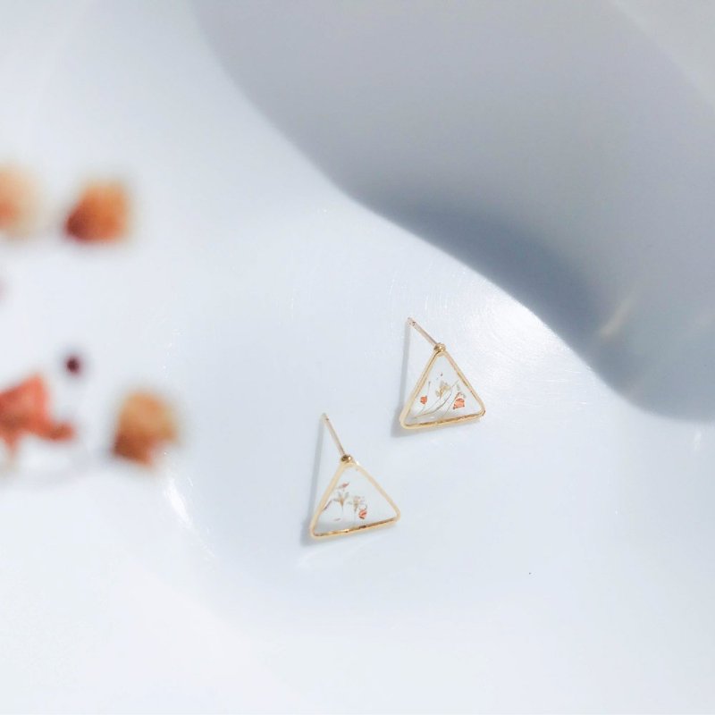 【Handmade Earrings】Triangle Garden Earrings | Must-Have for Office Workers - ต่างหู - เรซิน หลากหลายสี