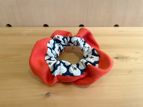 Chez。 Chez。小物系列 - 麂皮絨製髮圈 - 罌粟橘x復古圓花
