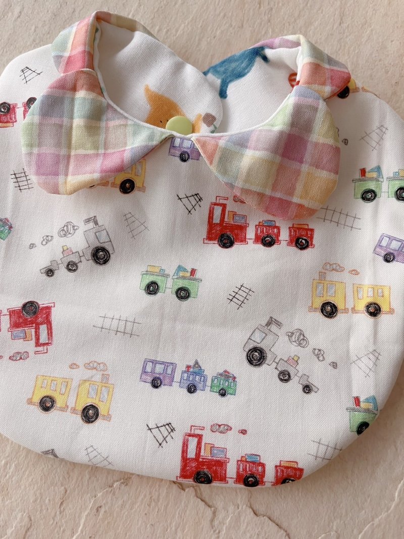 Pastel pencil train. Pure cotton six-layer gauze butterfly collar bib/reversible - Bibs - Cotton & Hemp Multicolor