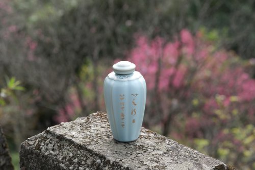 陶作坊 陶作坊│懷汝心之行酒瓶 粉青