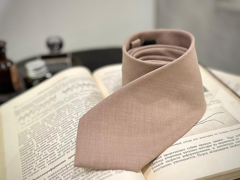 【Gentleman's Vibe】Beige Cupro Fabric Tie - Ties & Tie Clips - Cotton & Hemp 