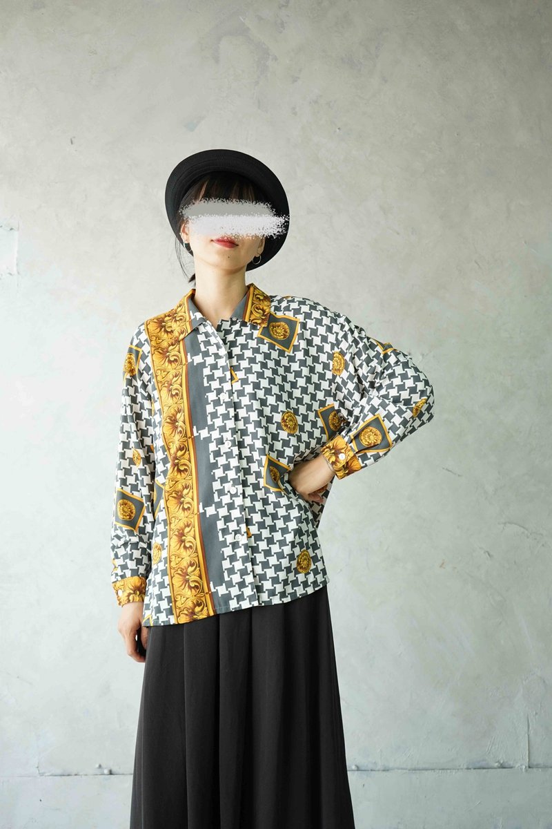 尋寶古著-華麗巴洛克風格灰白千鳥格印花復古襯衫 - 女襯衫 - 聚酯纖維 灰色