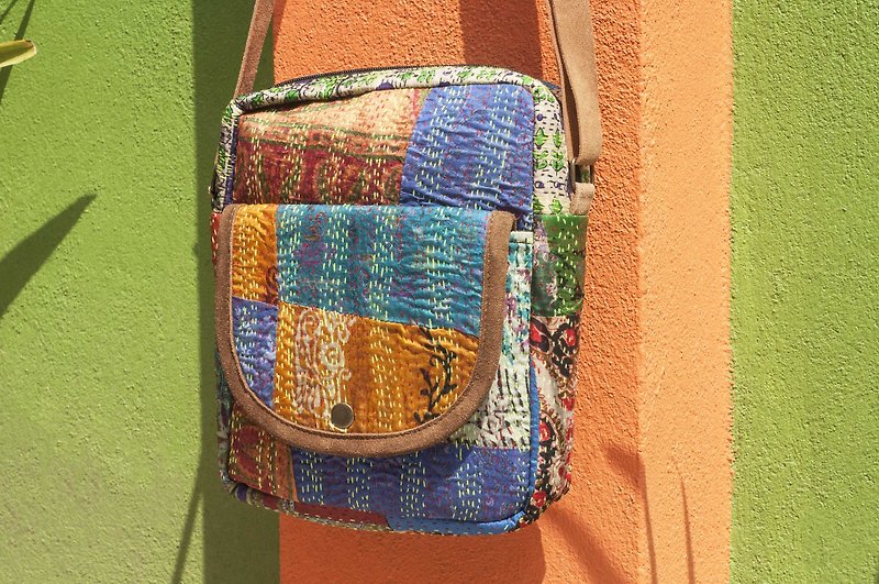 Limited edition of a Valentine's Day creative gift hand-sewn Sally cloth side backpack / embroidery side backpack / embroidery Messenger bag / hand-sewn Sling line Messenger bag / sari cloth stitching backpack - Starry Night in the Indian silk desert + - Messenger Bags & Sling Bags - Silk Multicolor