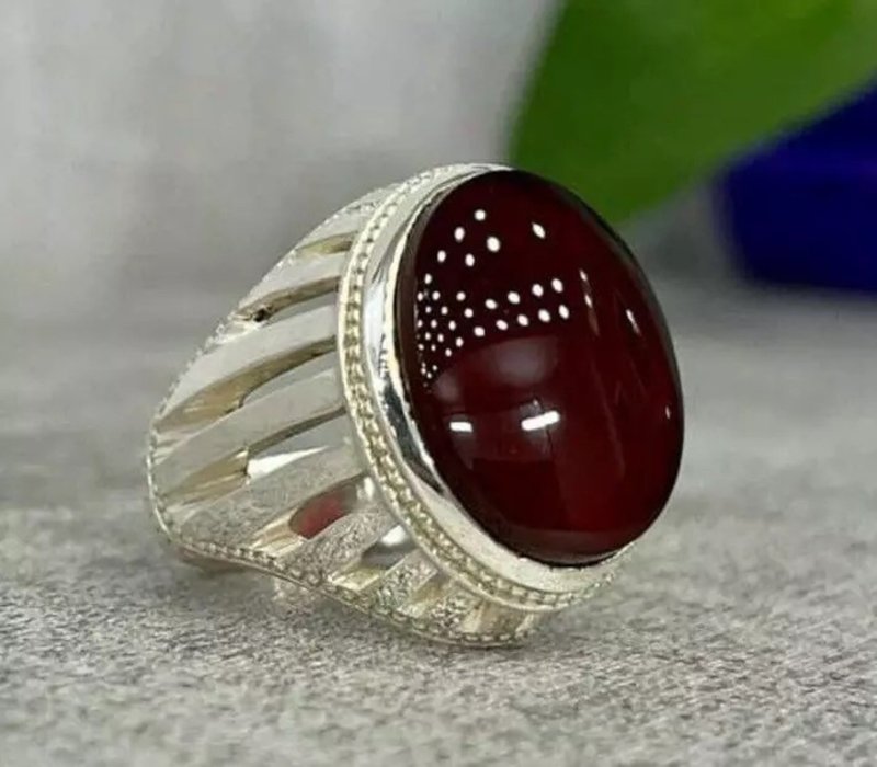 Natural Yemeni Aqeeq Ring Blood Red Yameni Agate Ring Sterling Silver 925 man - แหวนทั่วไป - เครื่องเพชรพลอย สีแดง