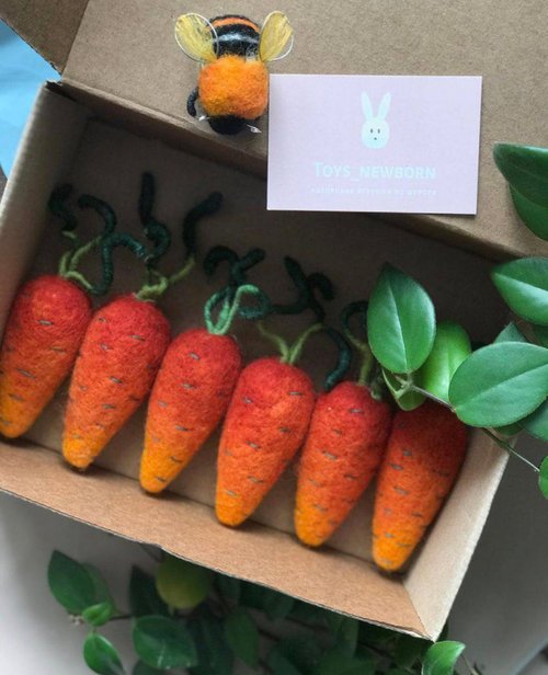 にんじんを感じた。 フェルト野菜。写真の小道具。 ミニチュアニンジン