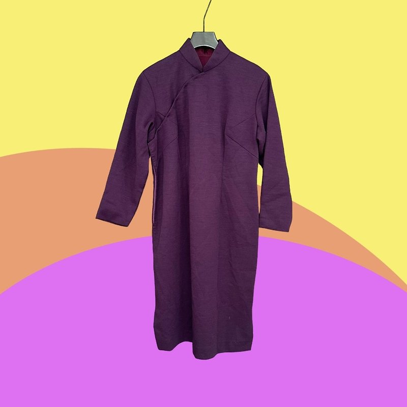二手 古董訂製 深紫色 毛料 長袖 旗袍 CA315 - 洋裝/連身裙 - 聚酯纖維 紫色